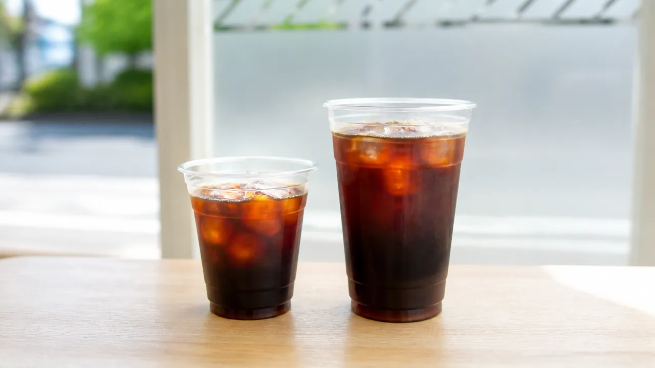 セブンコーヒーサイズの読み方は？R・Lの違いも紹介