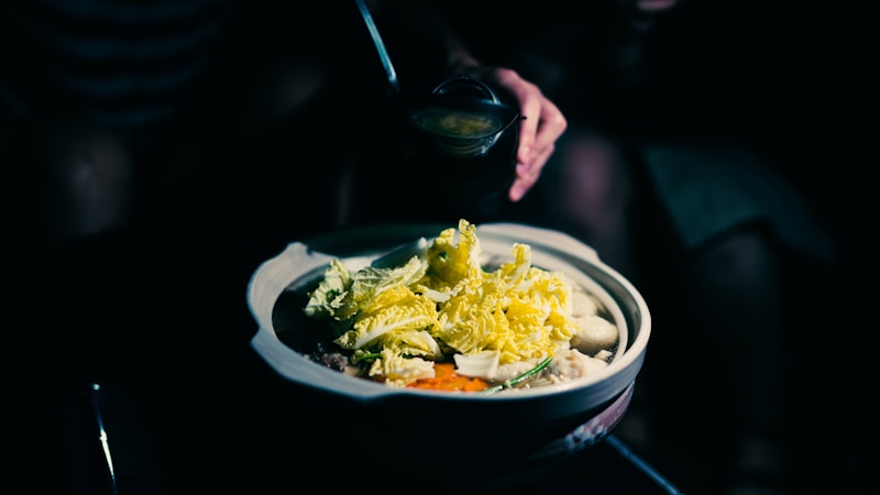 鍋の白菜がない日に役立つ代わり食材まとめ|入れやすい野菜と選び方のコツ