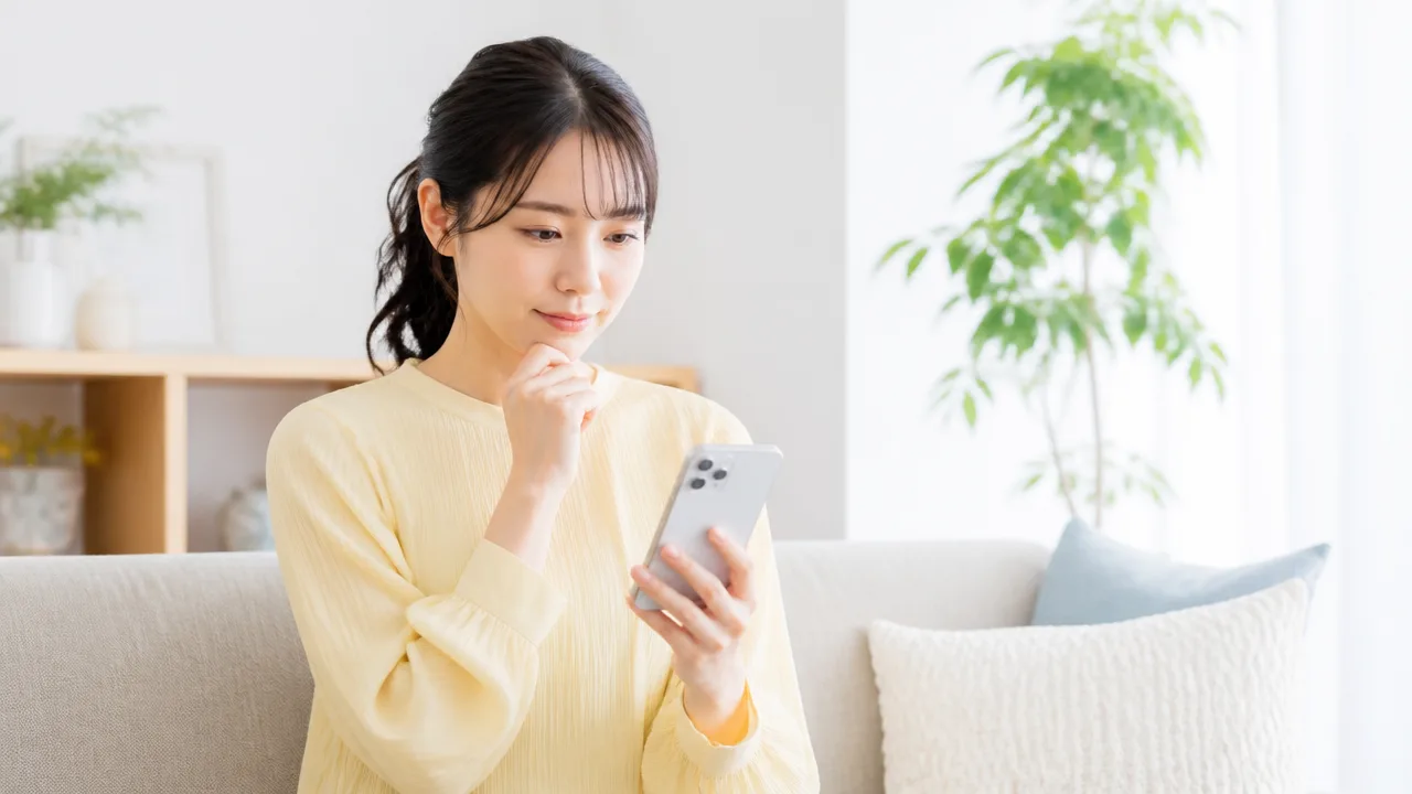 インスタで「チャットに招待」が2回目に届く理由と対処法