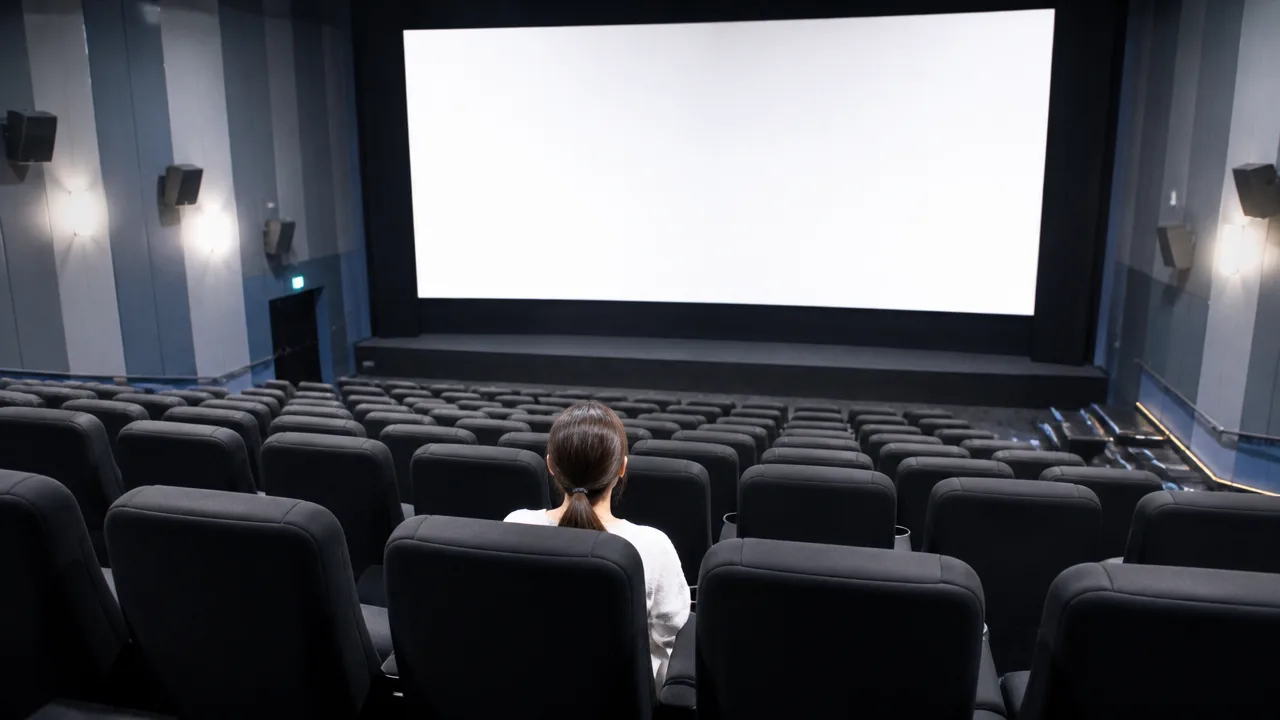 映画館で見やすい位置はどこ?座席選びのポイントをわかりやすく解説