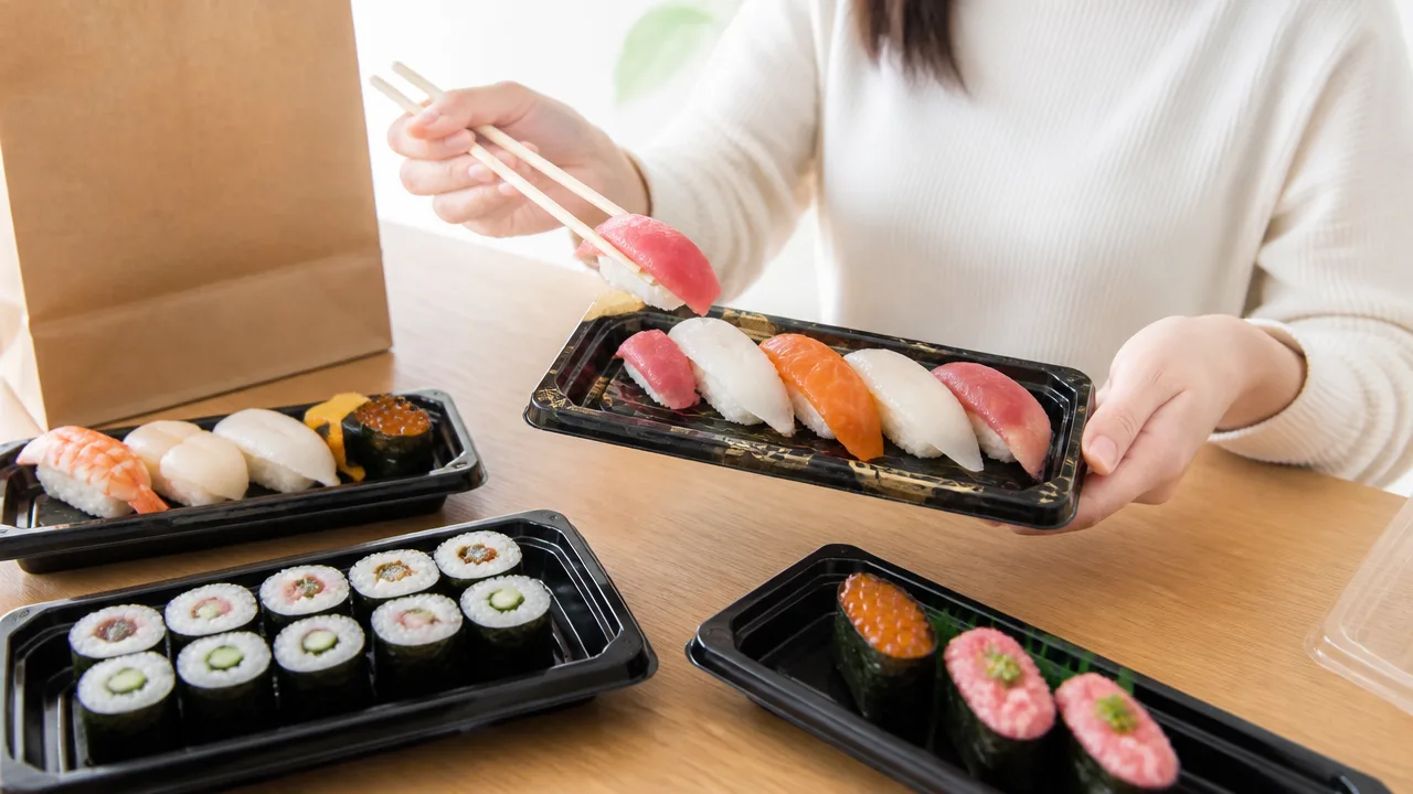 魚べいの持ち帰りは自分で詰める?利用方法と注意点を解説